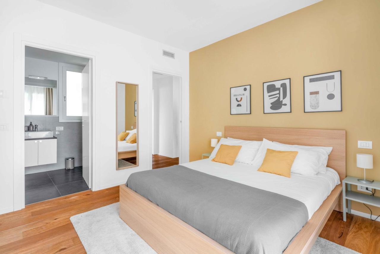Modern With Terrace & Garage By Ndp Rent Apartment Milan Luaran gambar
